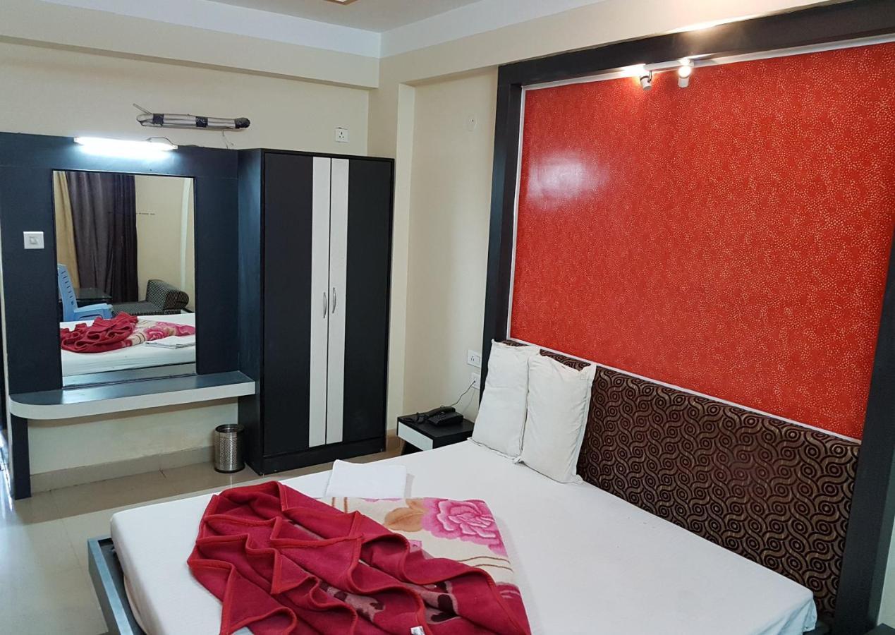 Swagatam International Hotel Tarapith Exterior foto